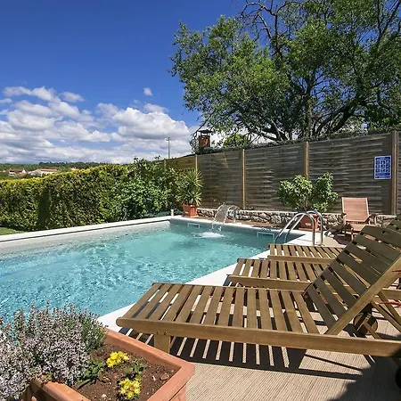 度假居 Heritage Holiday In With Outdoor Pool