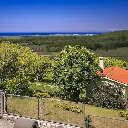 Heritage Holiday In With Outdoor Pool